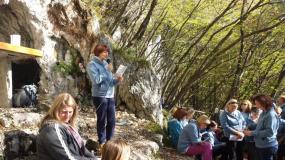 ... letture alla Messa  autunnale 2019 di fine della stagione escursionistica estiva alla grotta della Madonna dell´Agnelezza su monte Pizzoc ...  