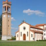 ... la chiesa di Santa Maria Maddalena, a Rai di San Polo di Piave ...