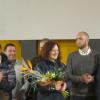 ... la maestra Eleonora Possamai direttrice del CORO C.A.I. di Vittorio Veneto riceve un omaggio floreale da parte dell´associazione San Giorgio di Osigo ... 