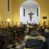 ... la maestra Eleonora Possamai dirige il CORO C.A.I. di Vittorio Veneto al Concerto di Natale 2018 nella chiesa di Saccon ...