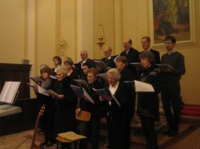 ...  esecuzione del canto "Cantate o Popoli" di Haendel ... 