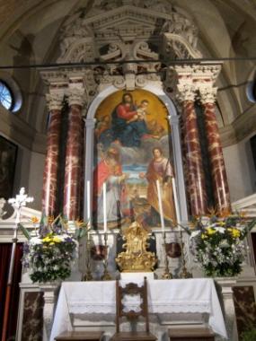 ... Altare Maggiore del Santuario di Santa Augusta ... 