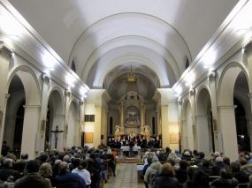 ... l´interno della chiesa si Santa Maria Annunziata in Meschio ... 