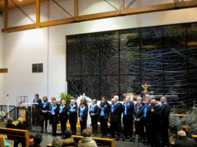 ... Carla presenta il Concerto di Natale del CORO C.A.I. di Vittorio Veneto ... 