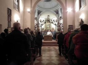 ... soci C.A.I. della sezione di Vittorio Veneto alla messa di Natale 2014 ...