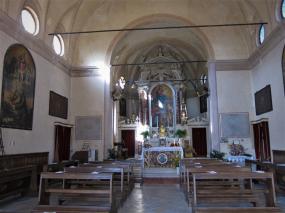 ... l´interno del Santuario di Santa Augusta di Vittorio Veneto ... 