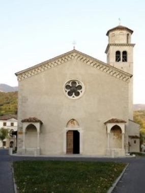 ... la bella chiesa di Sant´Andrea di Vittorio Veneto del 1224 ... 