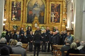 ... CORO C.A.I. di Vittorio Veneto al concerto di Natale 2018 nella chiesa di Tovena dedicata ai Santi Simone e Giuda Apostoli ... 