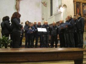 ... Carla Da Re presenta il Concerto di Natale 2018 nella chiesa  di Sant´Andrea  a Vittorio Veneto ...
