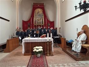 ... esecuzione del canto Signore delle Cime da parte del CORO C.A.I. di Vittorio Veneto per ricordare gli amici della montagna ...